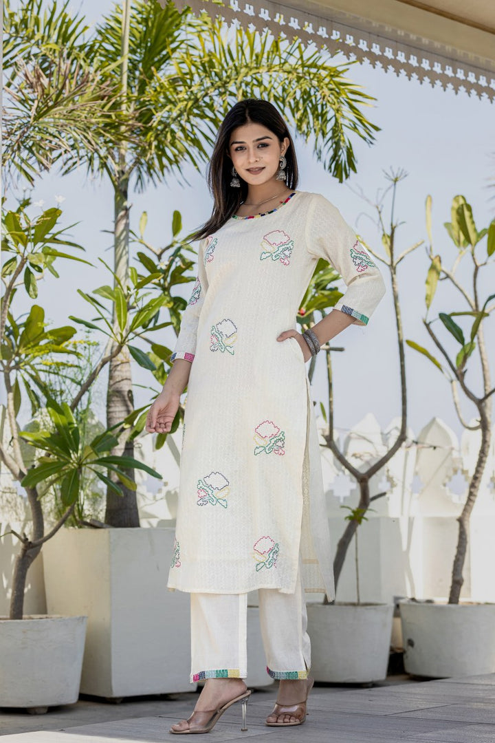 Women White Cotton Embroidered 3 Piece Kurta Set