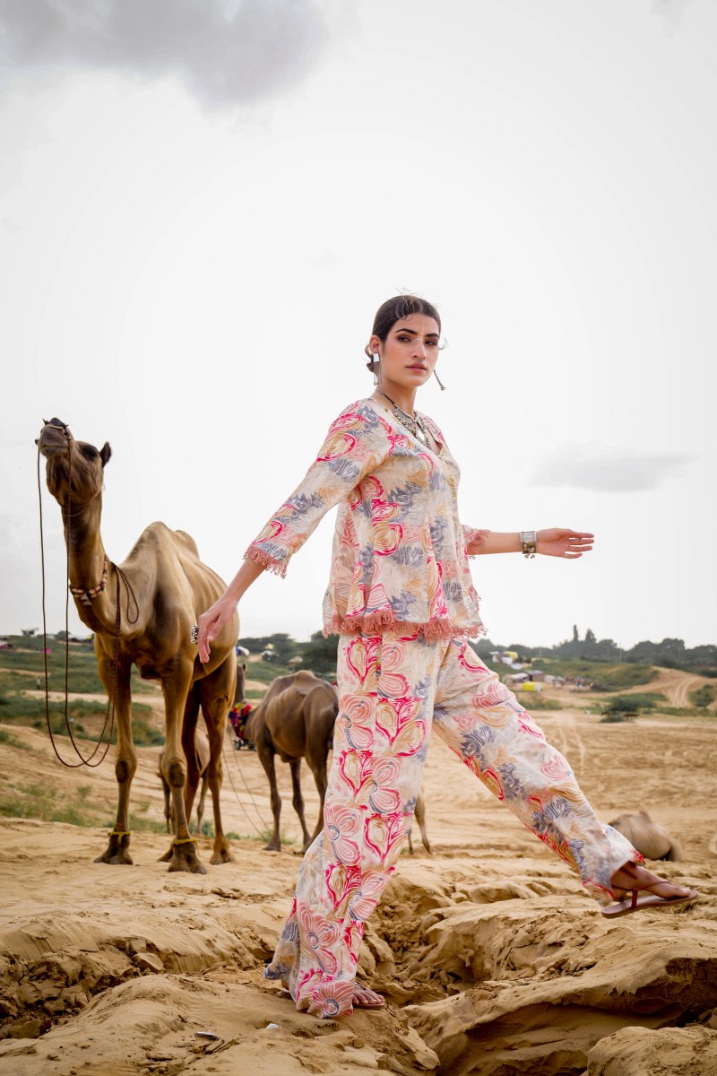 Floral Printed V-Neck Top With Trousers