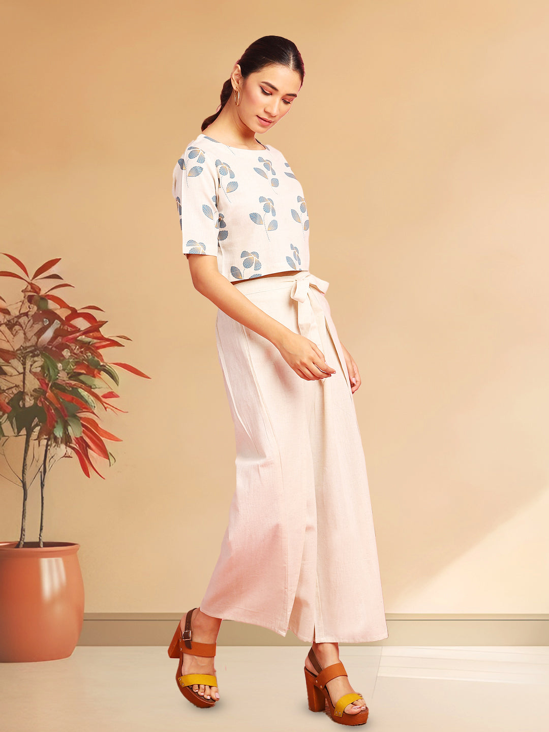 WOMEN'S TWO PIECE LINEN OFF WHITE CO-ORD SET