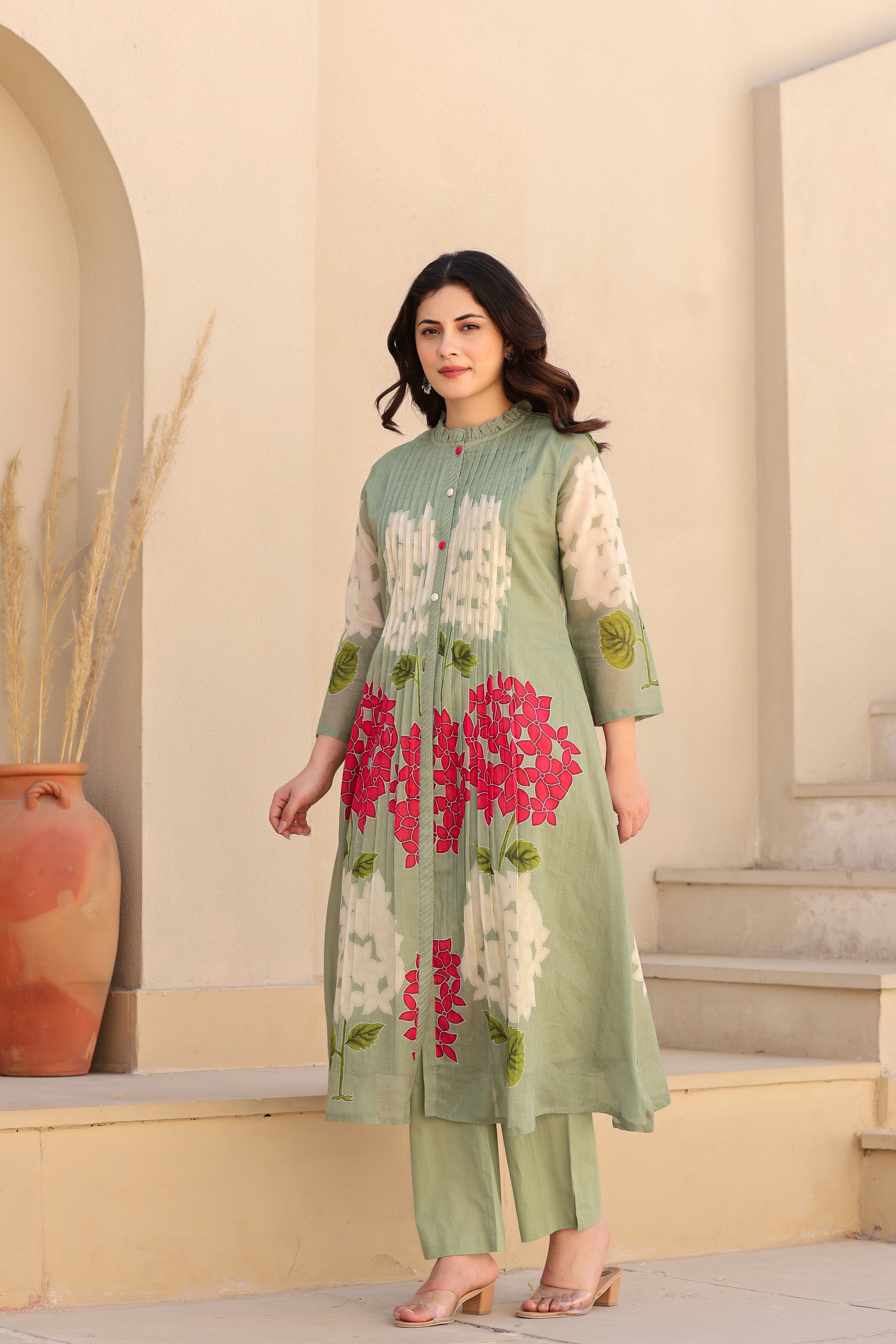 Green Floral Printed Mal Cotton Kurta Set For Women