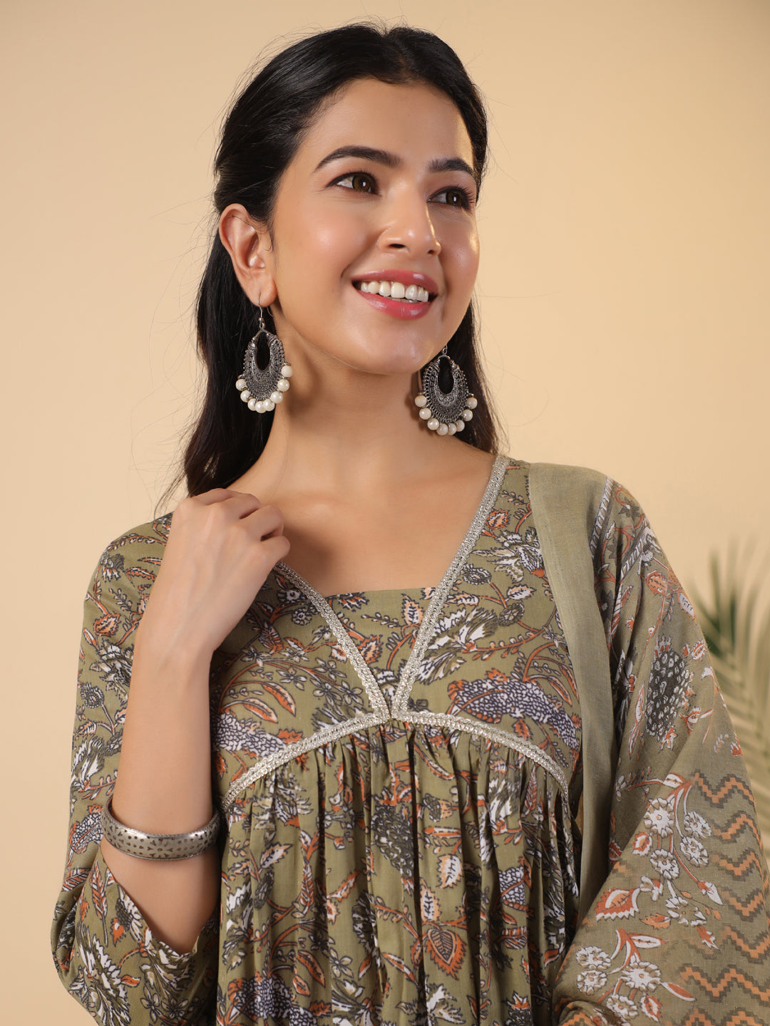 Olive Cotton Blend Kurta Set with Lace Detailing