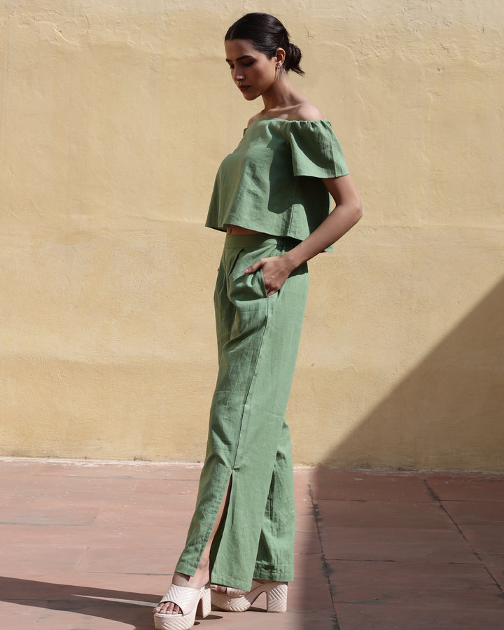 GREEN LINEN SOLID CO-ORD SET (WITH PANTS & CROP TOP)