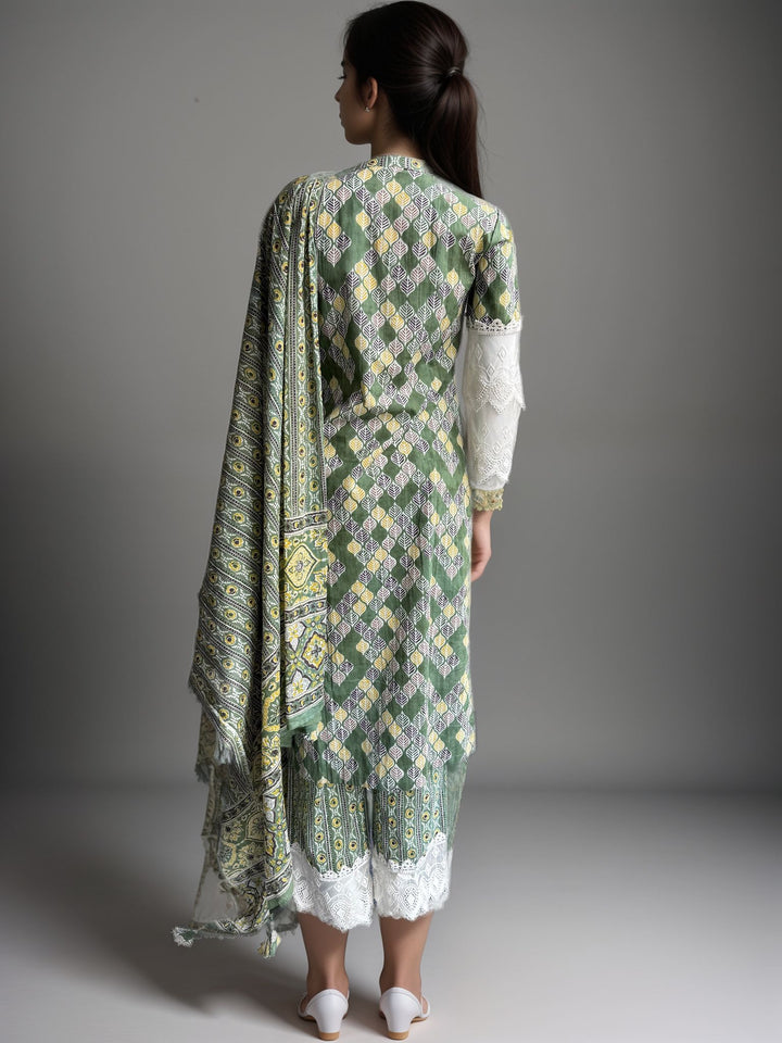 Green Printed Cotton Kurta set with duptta for Women