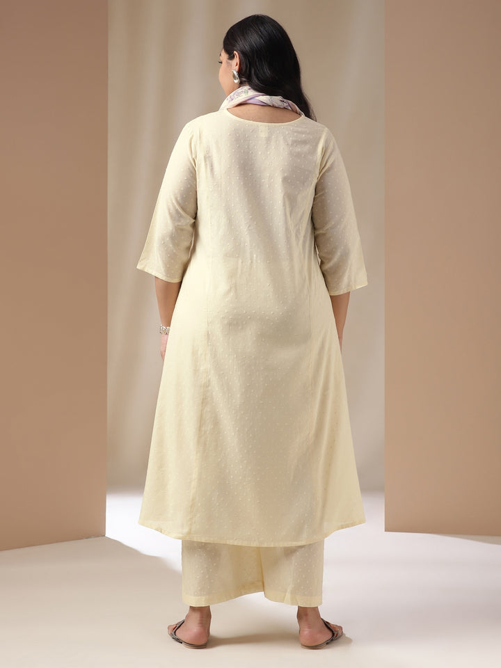 Plus Size Cream Kurta Set With Stole